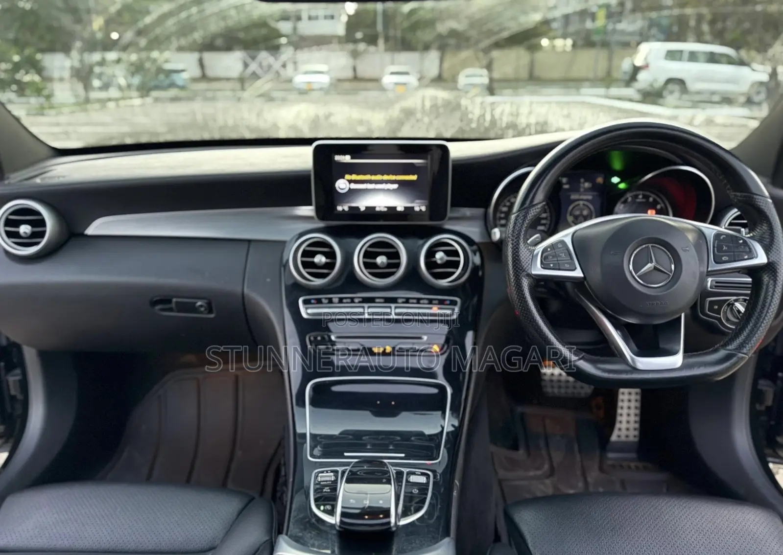 Mercedes-Benz C200 2015 Black