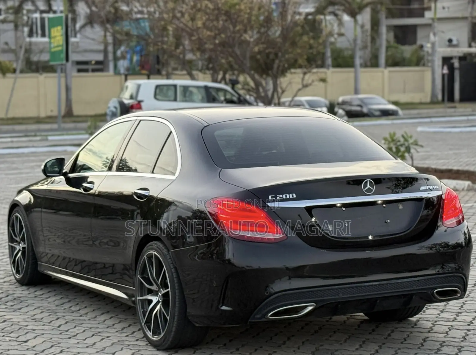 Mercedes-Benz C200 2015 Black