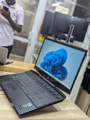 Laptop HP Pavilion 14 8GB Intel Core I5 SSD 1T