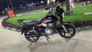 New TVS HLX 125 2025 Black