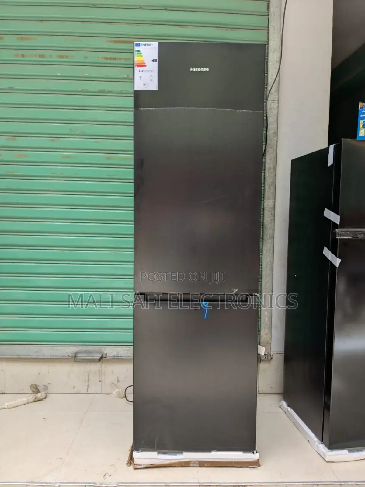 Hisense Fridge Liter 226