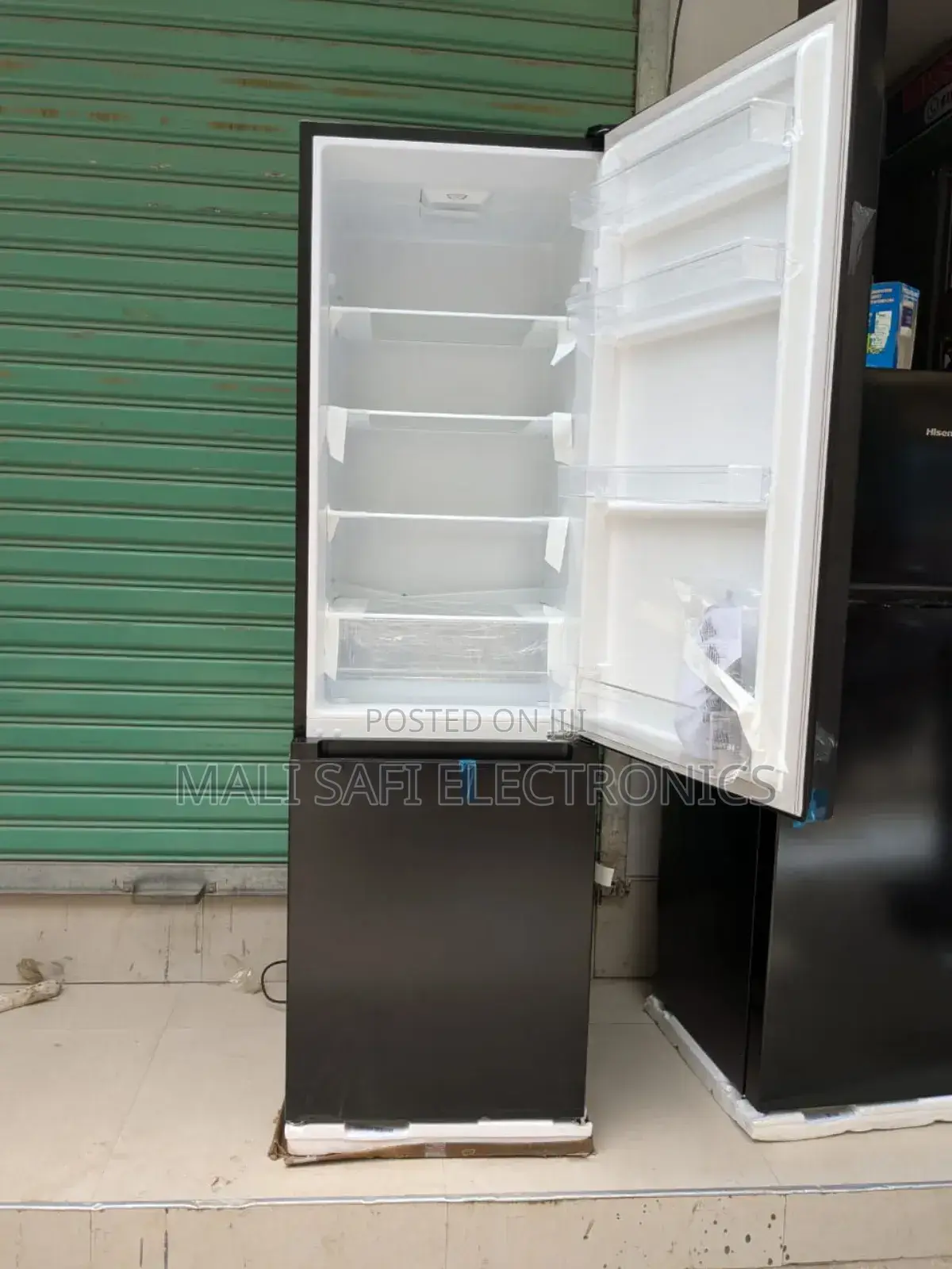 Hisense Fridge Liter 226