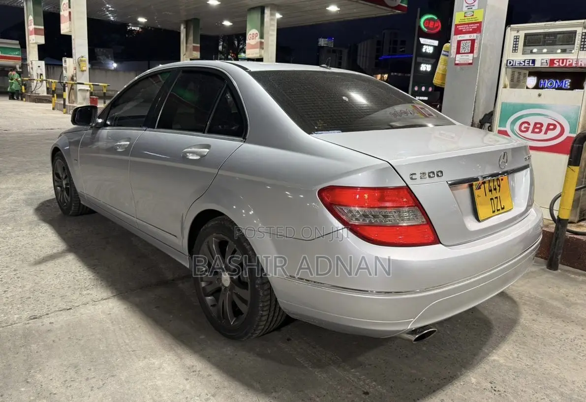 Mercedes-Benz C-Class 2008 Silver