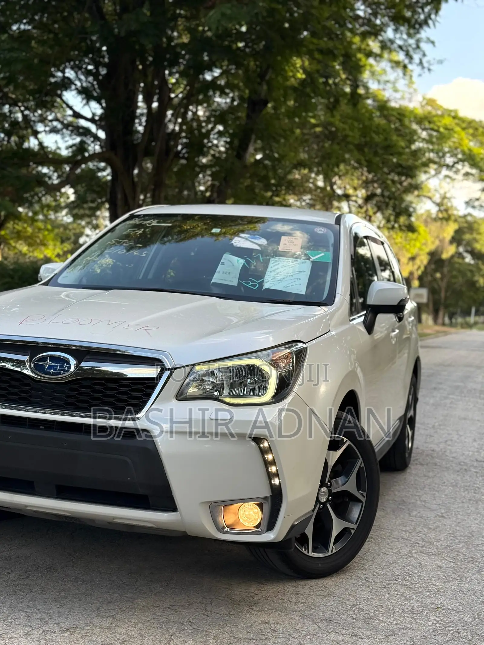 Subaru Forester 2.0XT Premium 4dr SUV AWD (2.0L 4cyl Turbo CVT) 2014 White