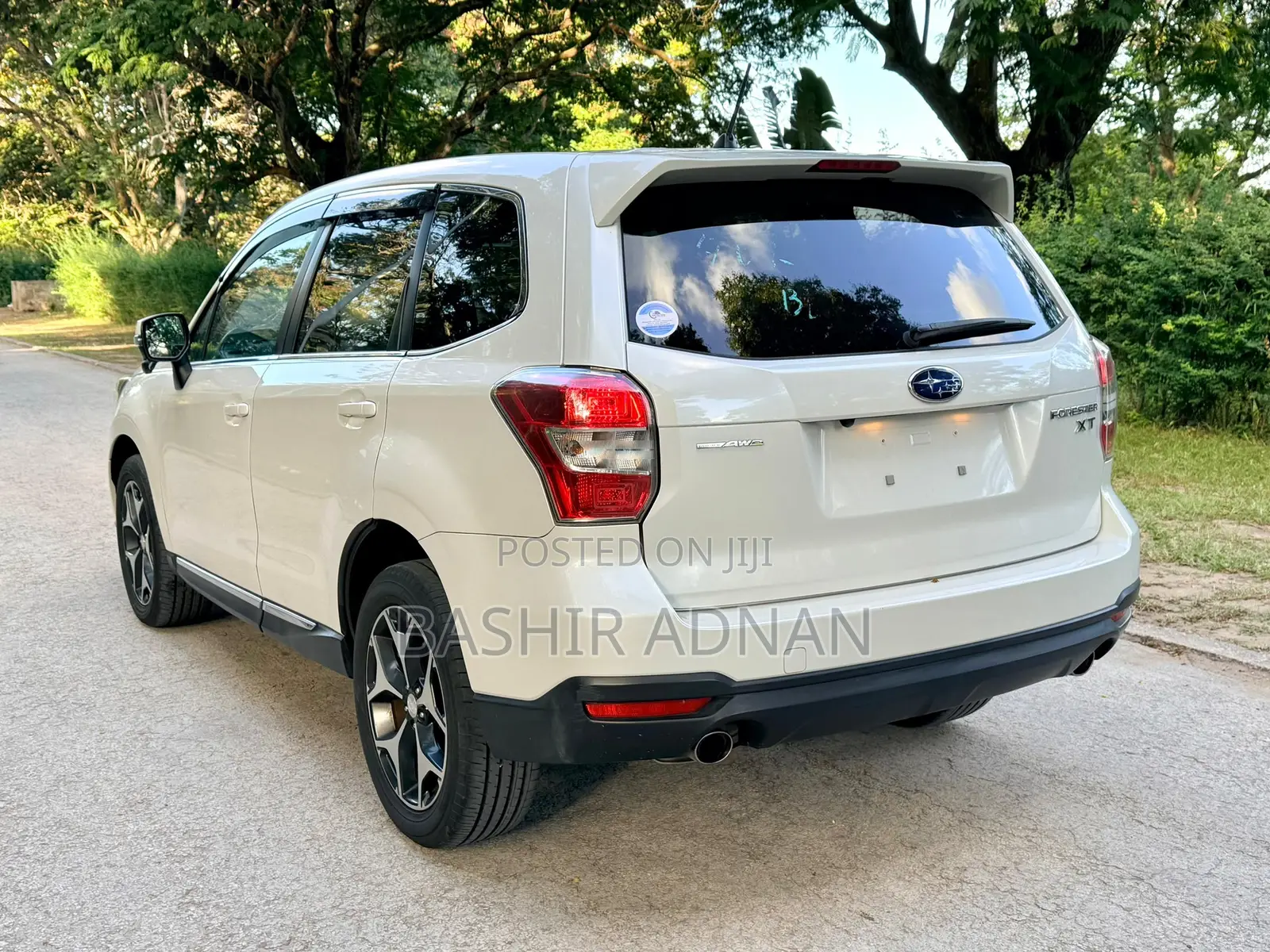 Subaru Forester 2.0XT Premium 4dr SUV AWD (2.0L 4cyl Turbo CVT) 2014 White
