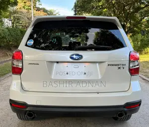 Subaru Forester 2.0XT Premium 4dr SUV AWD (2.0L 4cyl Turbo CVT) 2014 White