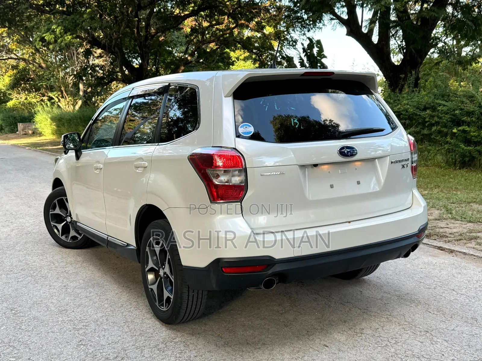 Subaru Forester 2.0XT Premium 4dr SUV AWD (2.0L 4cyl Turbo CVT) 2014 White