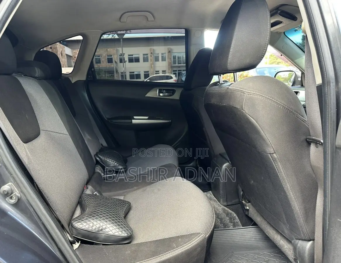 Subaru Impreza 1.5 2009 Gray