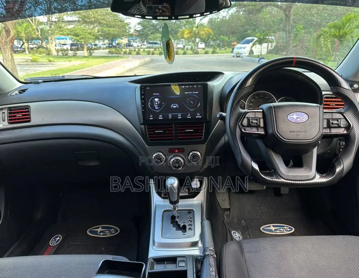 Subaru Impreza 1.5 2009 Gray