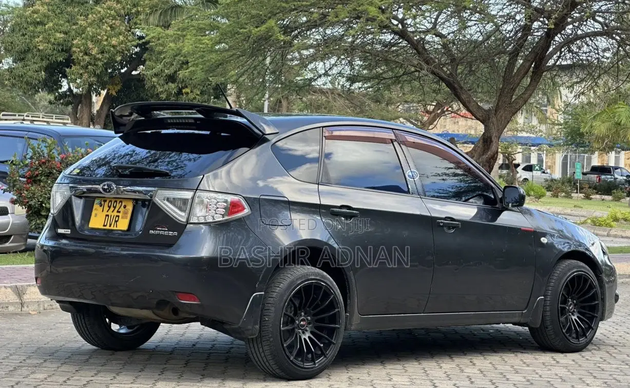 Subaru Impreza 1.5 2009 Gray
