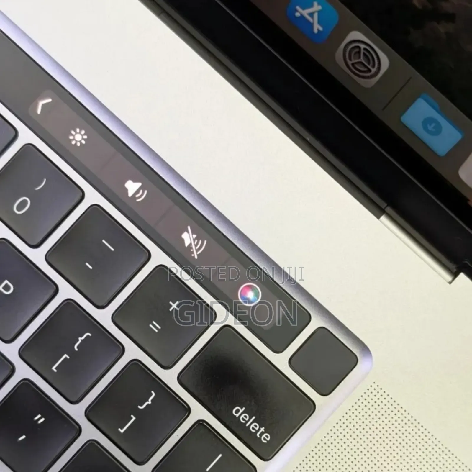 Laptop Apple MacBook Pro 2019 16GB Intel Core I9 SSD 1T