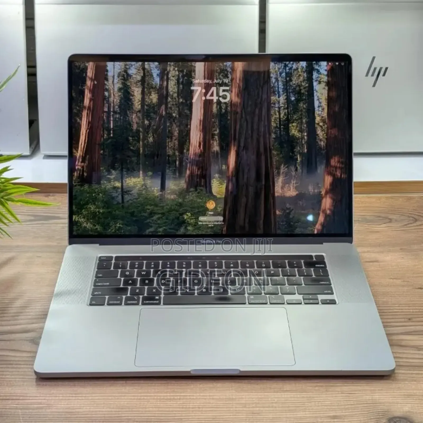 Laptop Apple MacBook Pro 2019 16GB Intel Core I9 SSD 1T