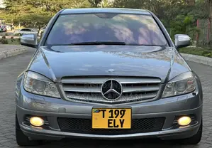 Mercedes-Benz C200 2008 Gray