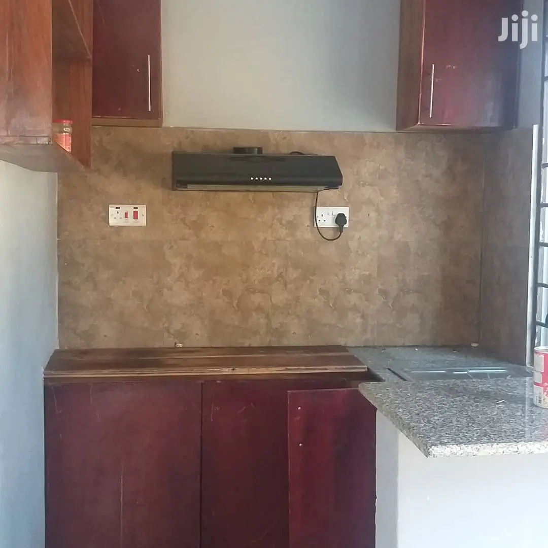 1bdrm House in Dar Es Salaam, Kinondoni for rent