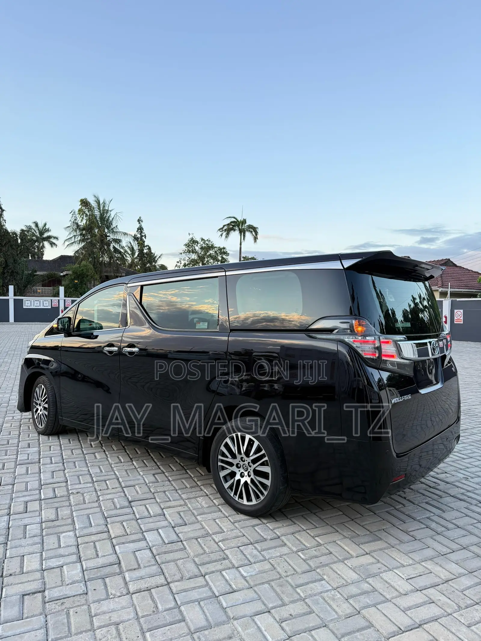 Toyota Alphard 2015 Black