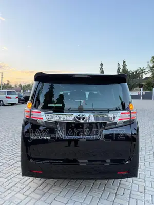 Toyota Alphard 2015 Black