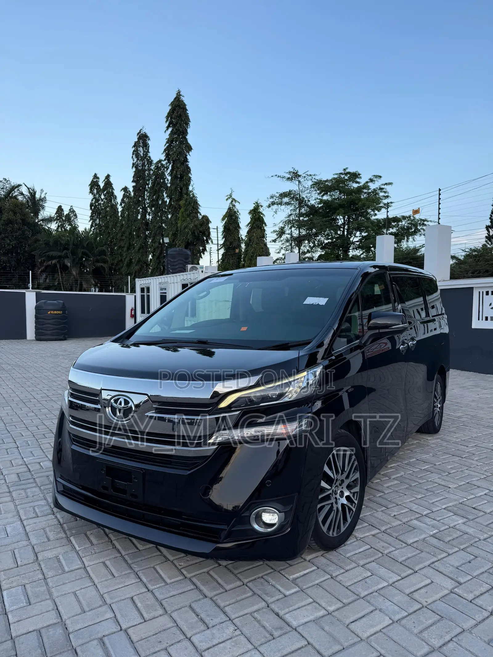 Toyota Alphard 2015 Black