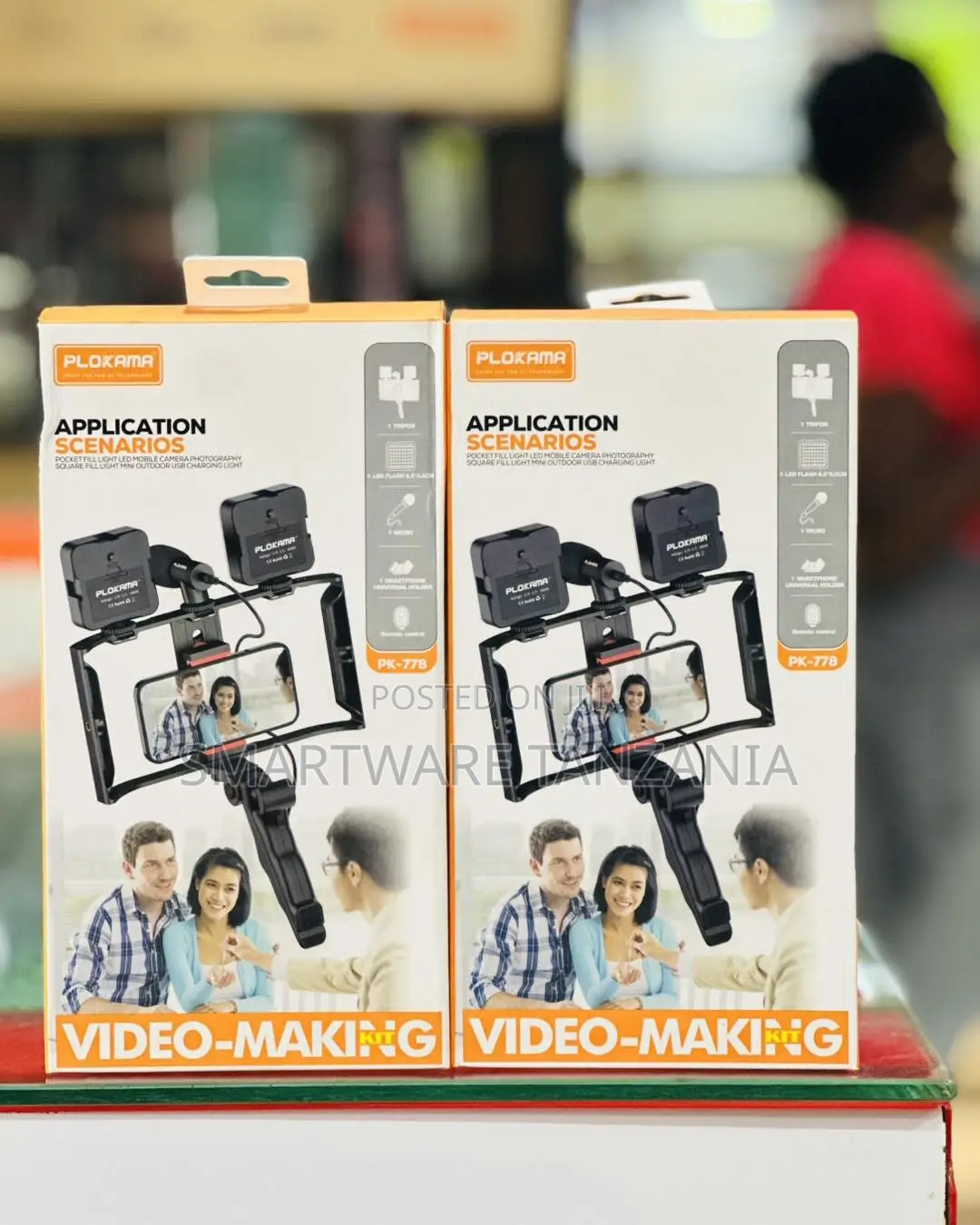 Video Making Kit With Microphone and 7w Portable Square Led Light -