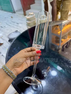 Shampaigne Glass