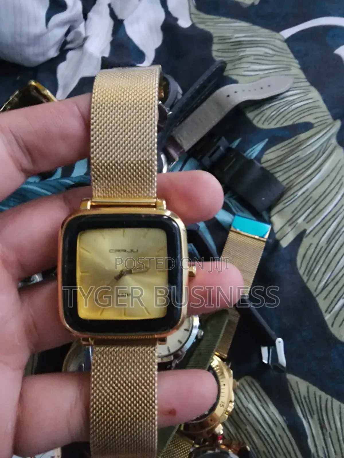 Caraju Watch