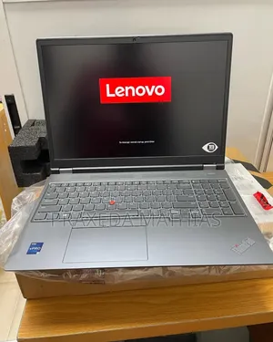 Laptop Lenovo Thinkpad P15s 96GB Intel Core I9 SSD 2T