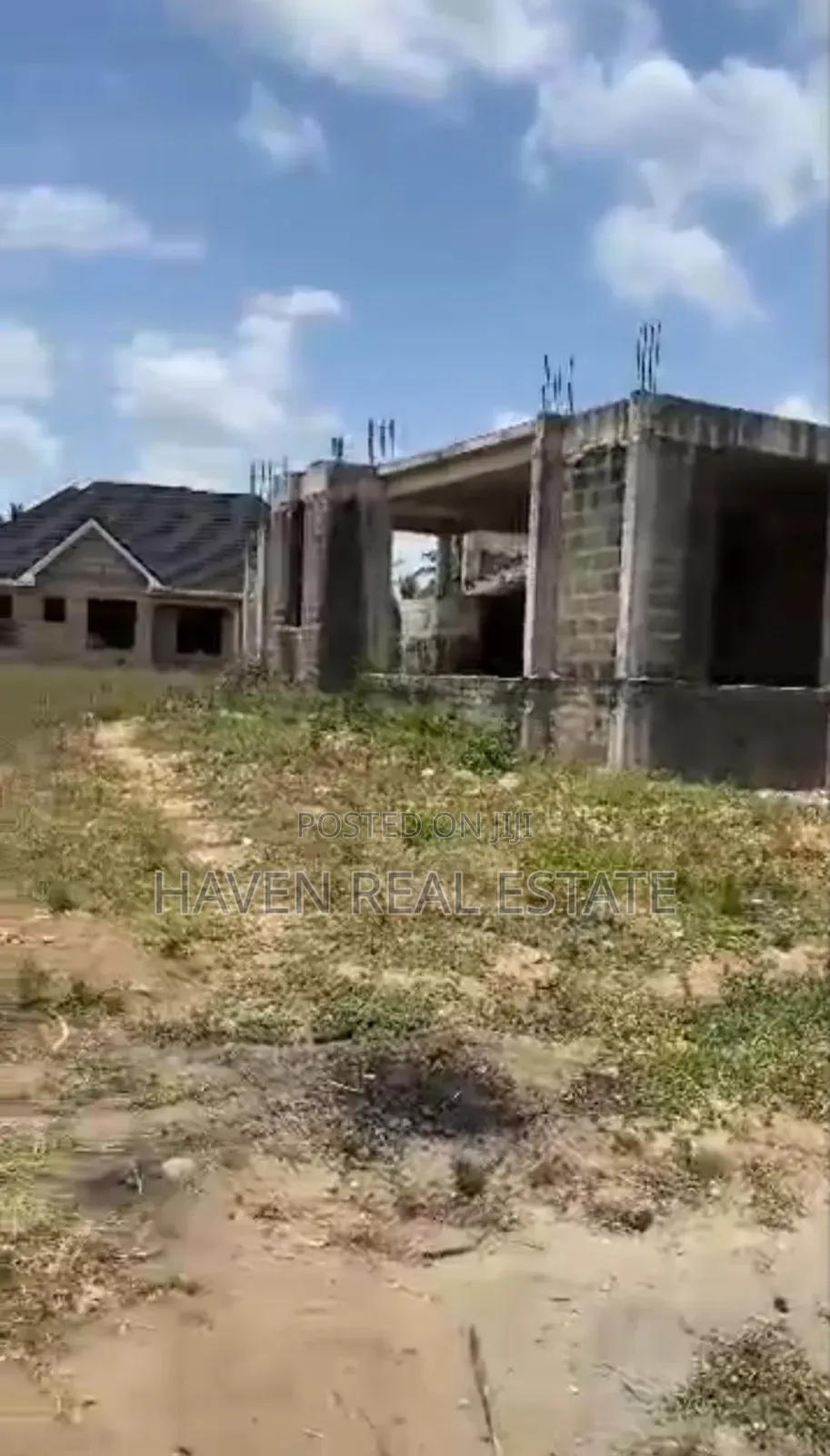 5bdrm House in Goba for sale