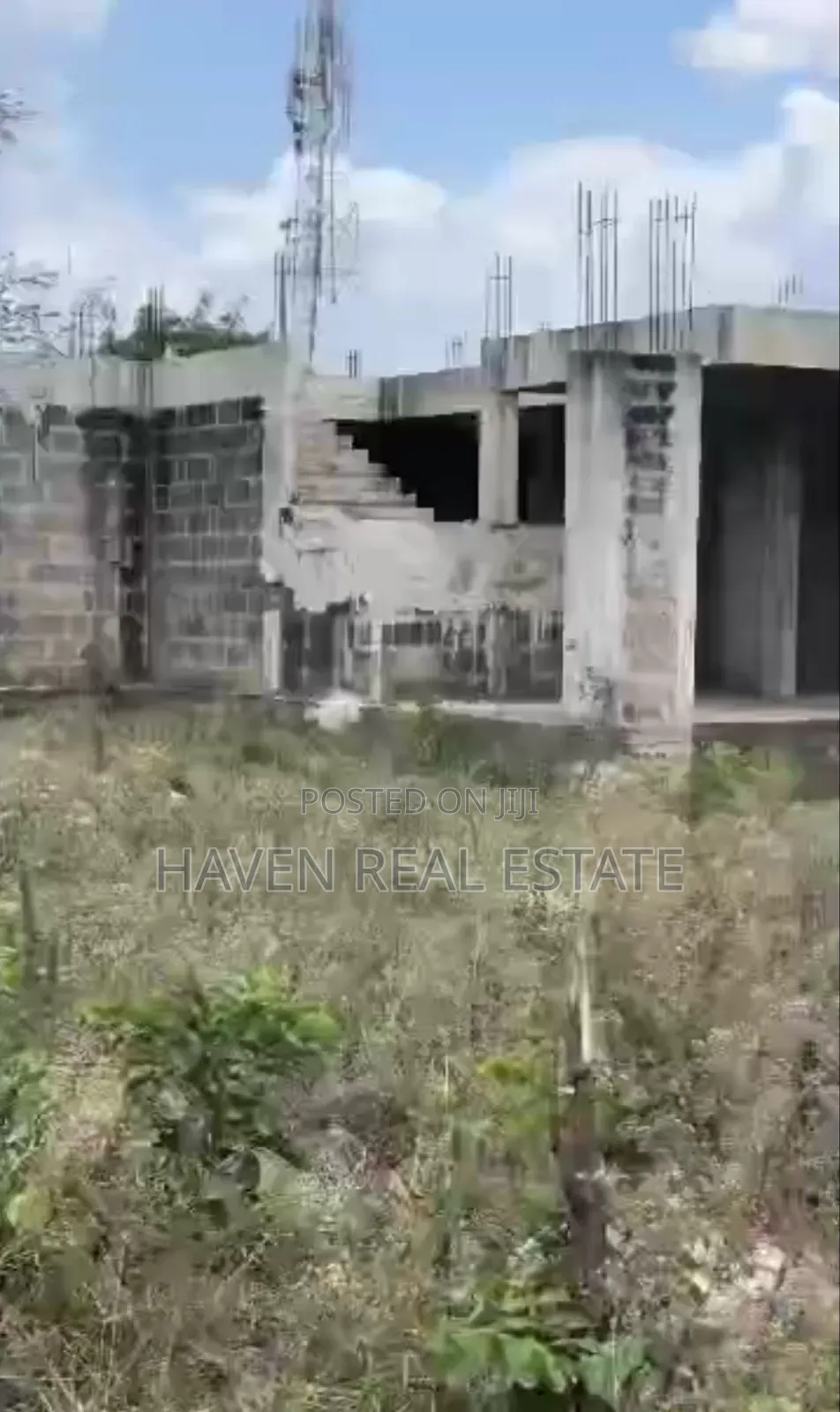 5bdrm House in Goba for sale
