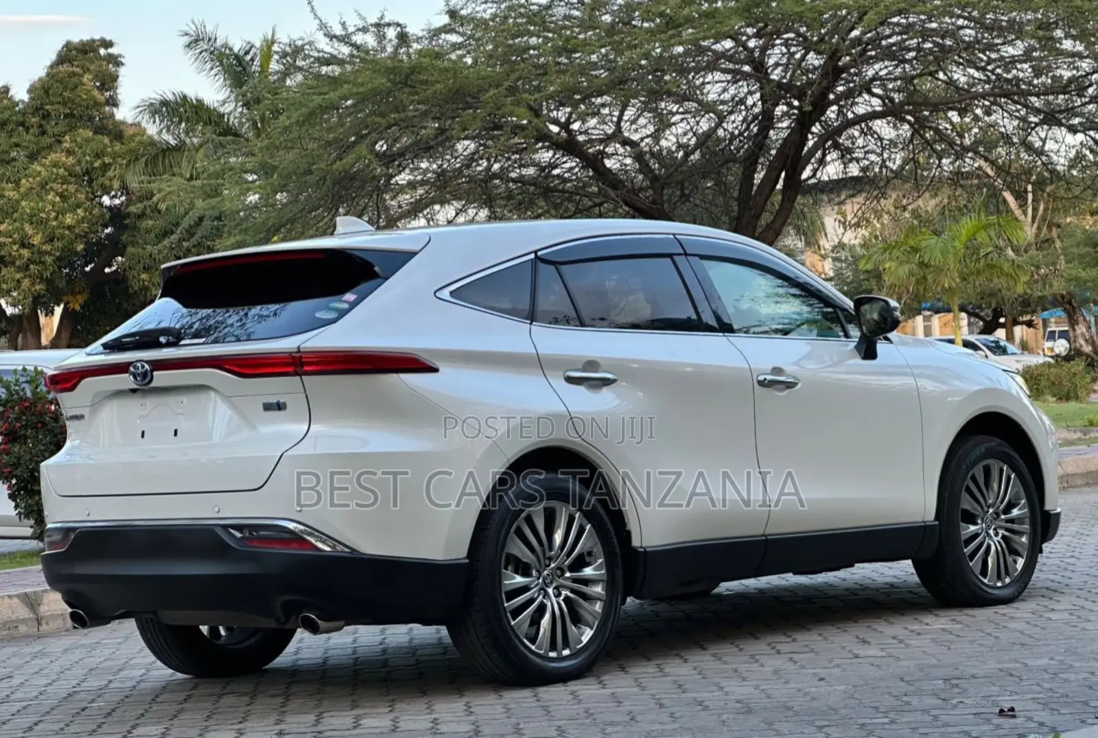 Toyota Harrier 2020 Pearl