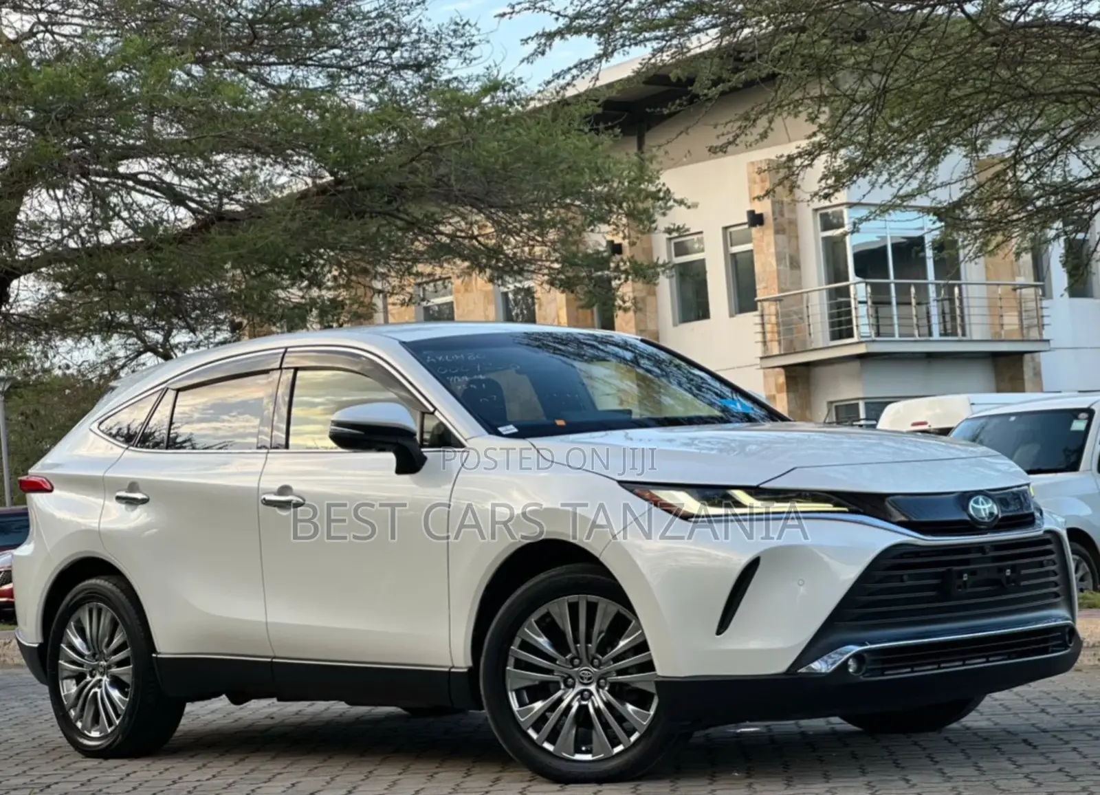 Toyota Harrier 2020 Pearl