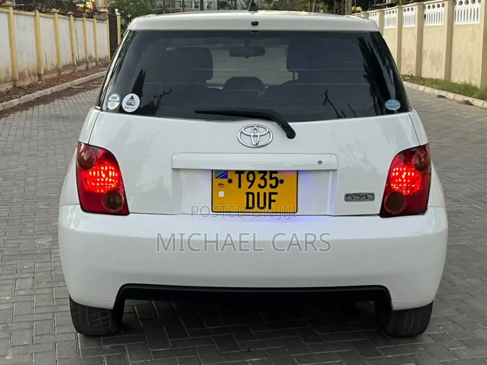 Toyota IST 2005 White
