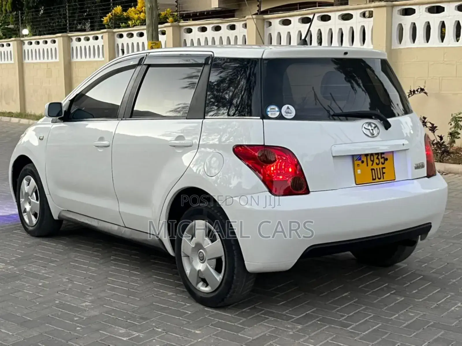 Toyota IST 2005 White