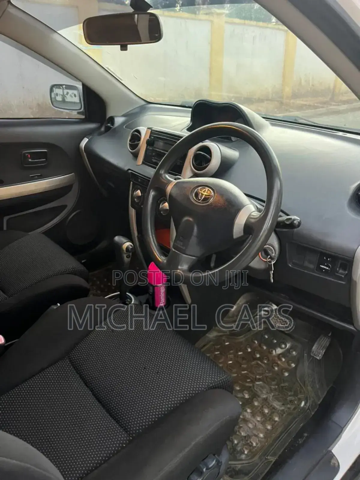 Toyota IST 2005 White