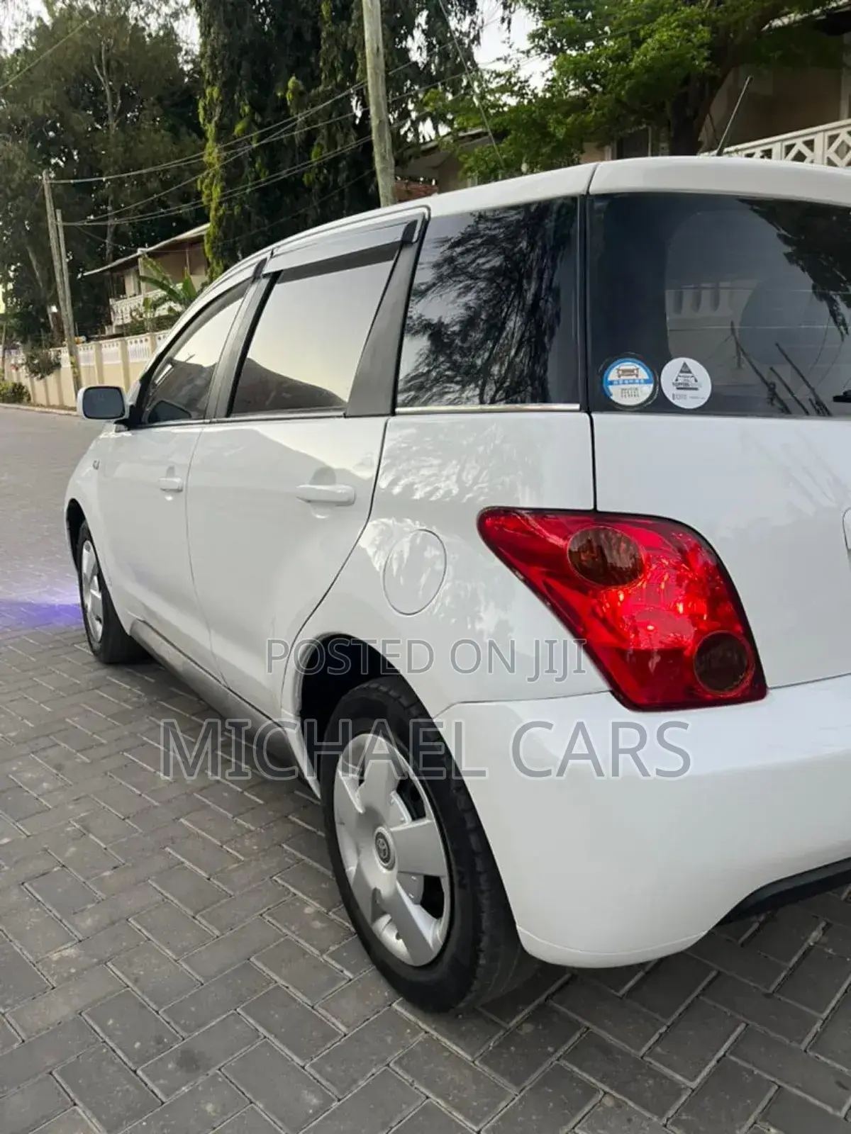Toyota IST 2006 White