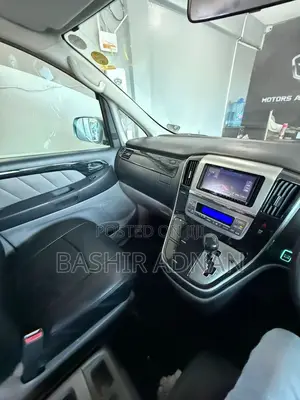 Toyota Alphard 2.4 Petrol FWD 2005 Gray