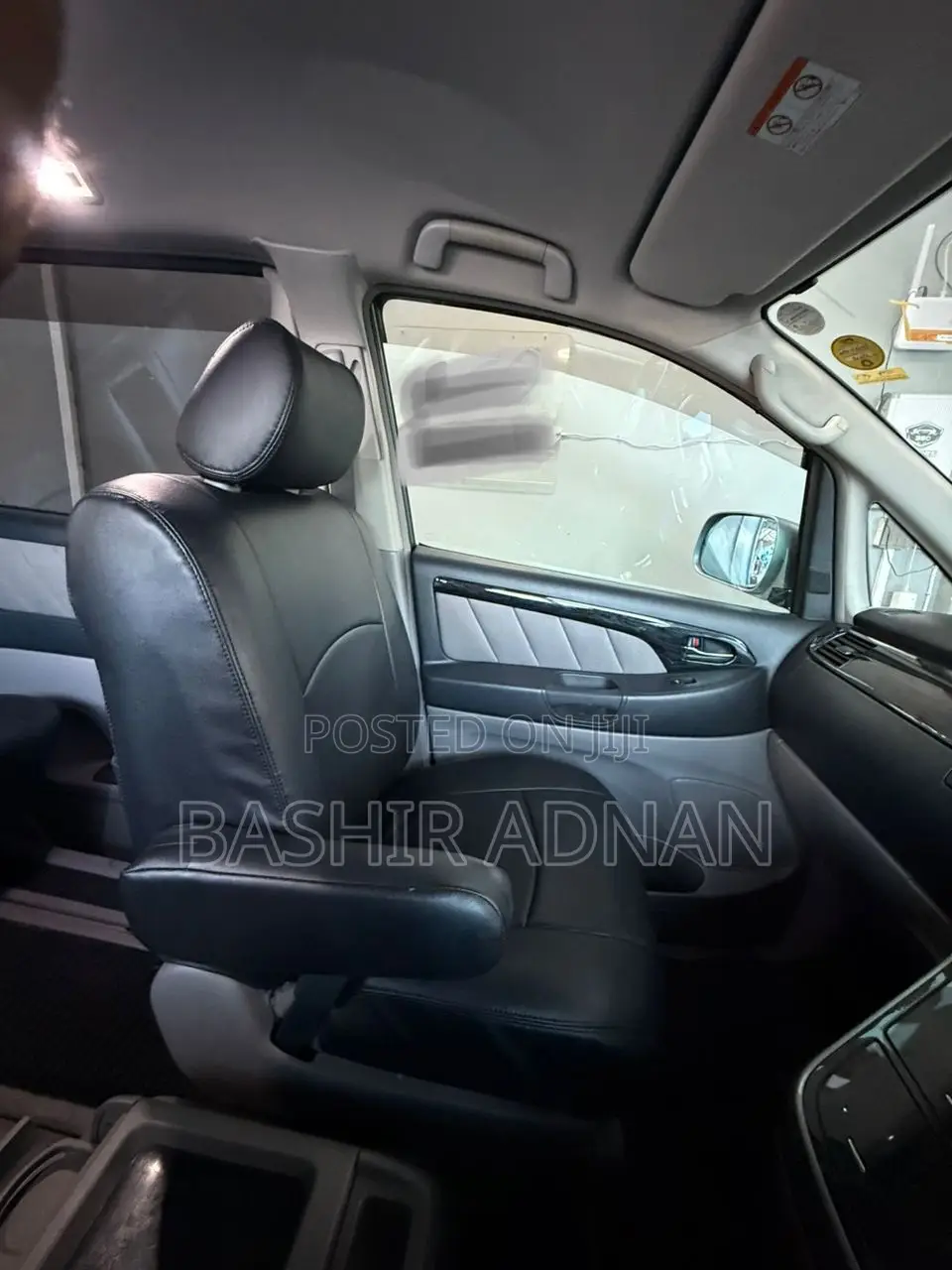 Toyota Alphard 2.4 Petrol FWD 2005 Gray