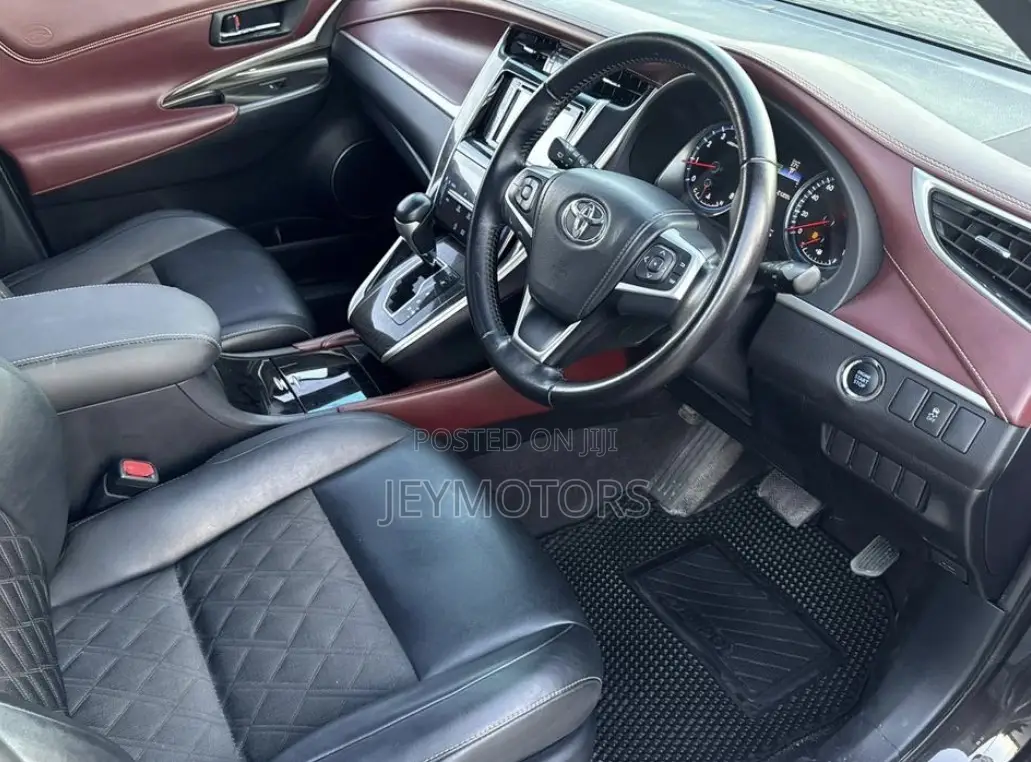 Toyota Harrier 2015 Black