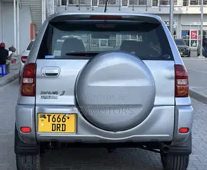 Toyota RAV4 2005 Silver