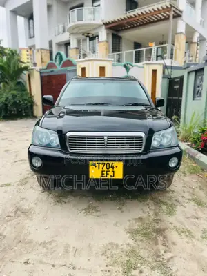 Toyota Kluger 2004 Black