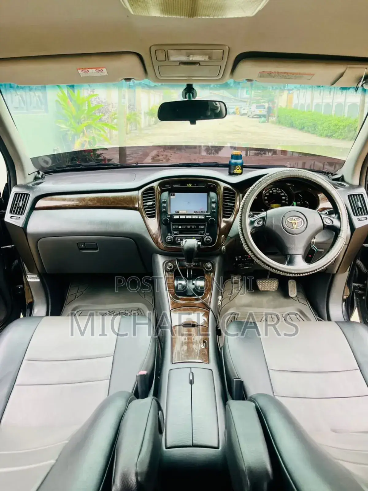 Toyota Kluger 2004 Black