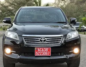 Toyota Vanguard 2012 Black