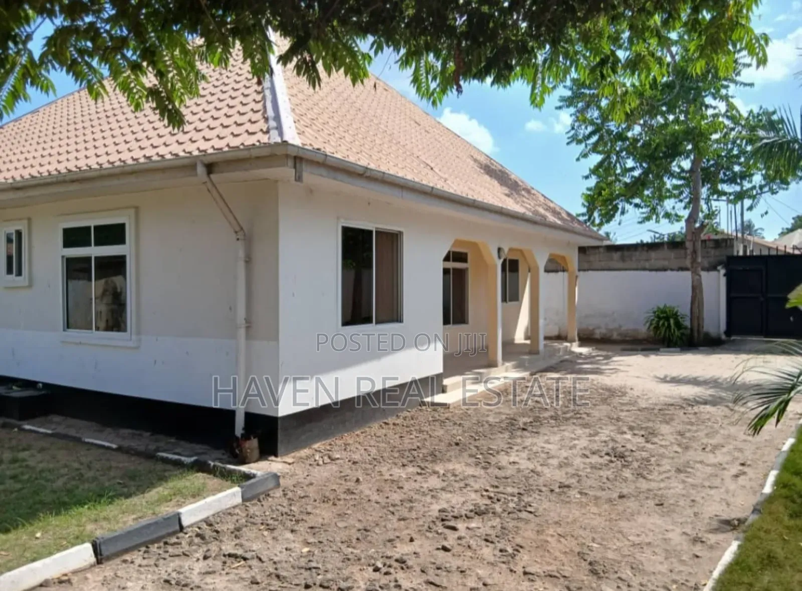 4bdrm House in Bunju for sale
