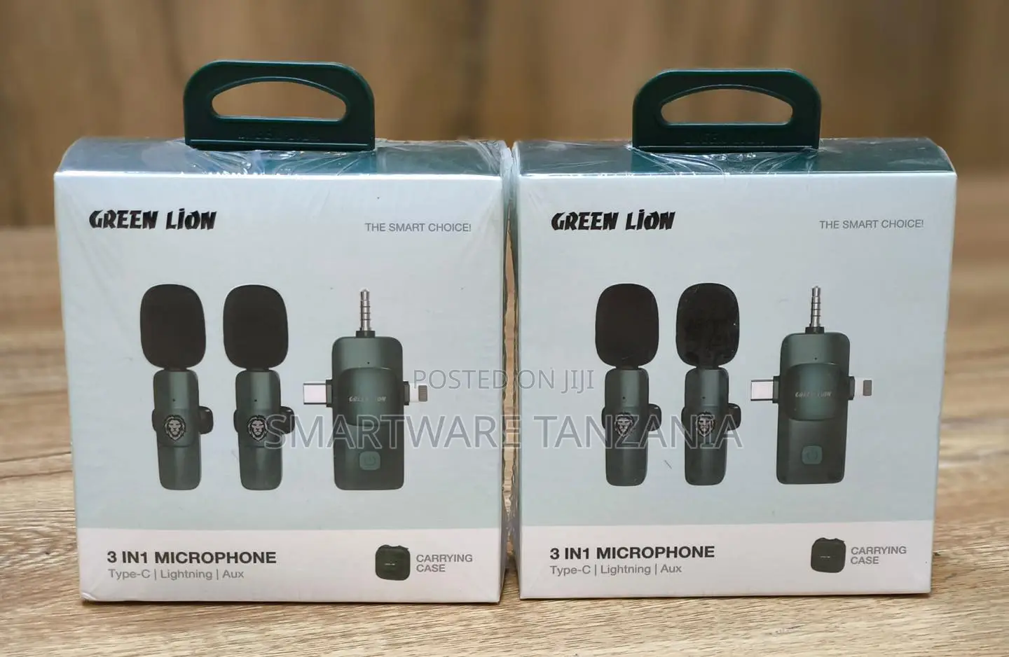 Green Lion 3 in 1 Microphone Type-C / Lightning / Aux – Green