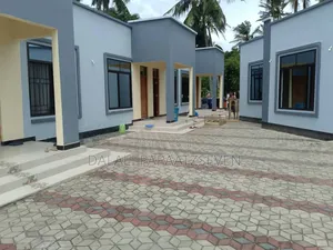 1bdrm Apartment in Dalalipapaatzseven, Bunju for rent