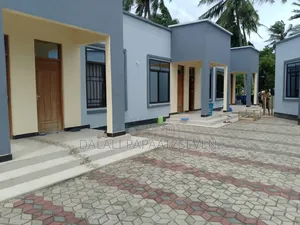 1bdrm Apartment in Dalalipapaatzseven, Bunju for rent
