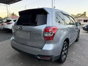 Subaru Forester 2.0XT Premium 4dr SUV AWD (2.0L 4cyl Turbo CVT) 2014 Silver