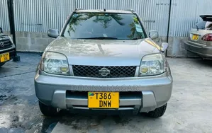 Nissan X-Trail 2002 Gold