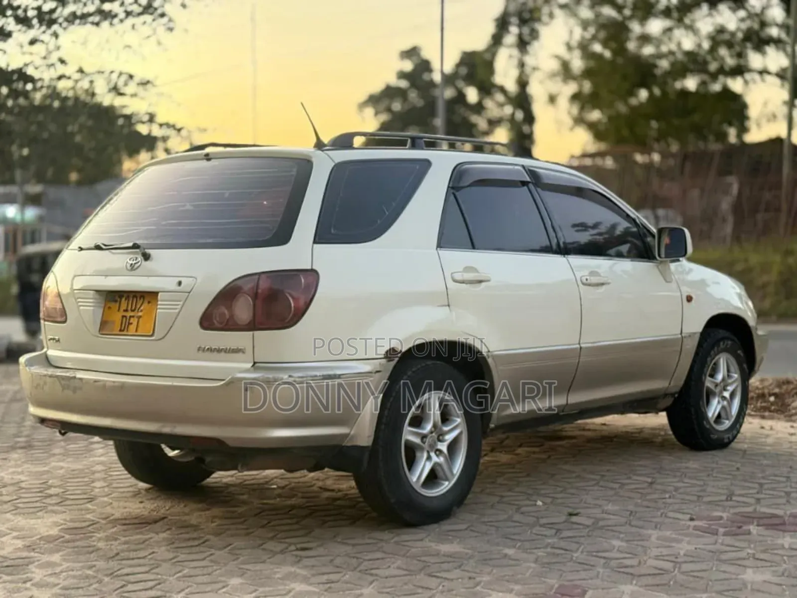 Toyota Harrier 2005 White