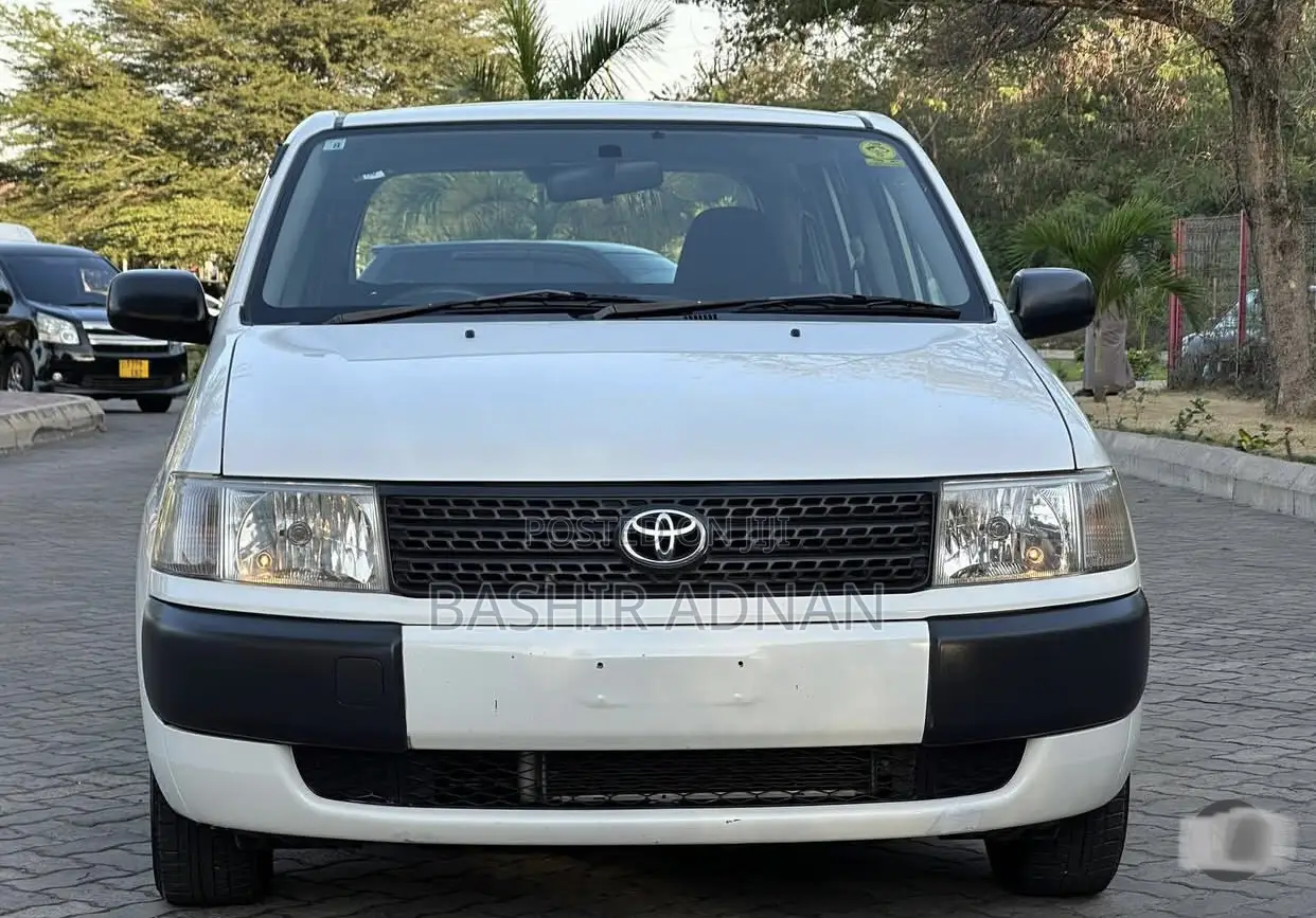 Toyota Probox 2012 White