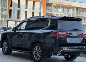 Toyota Land Cruiser 2023 Black