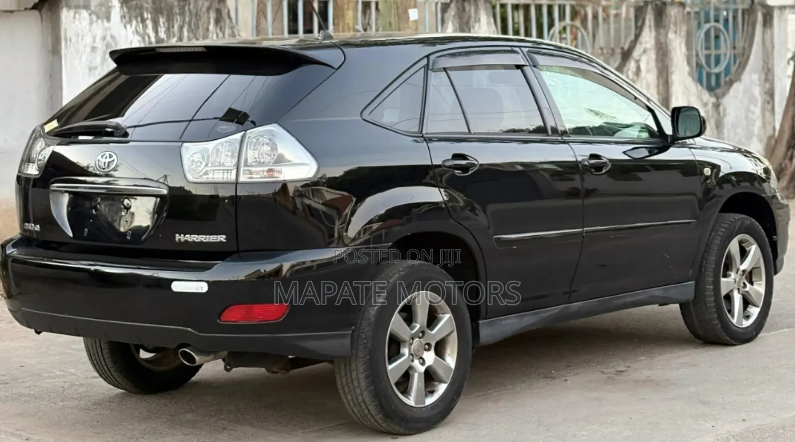 Toyota Harrier 2.4 2006 Black